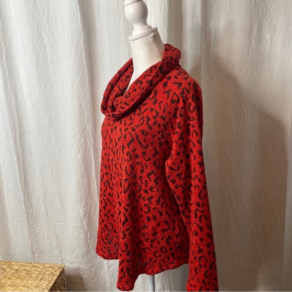NWOT Ruby Rd Size M Women's Textured Leopard Printed Cowl Neck Sweater Red Black - Picture 4 of 13